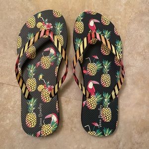 Vera Bradley Flip Flops